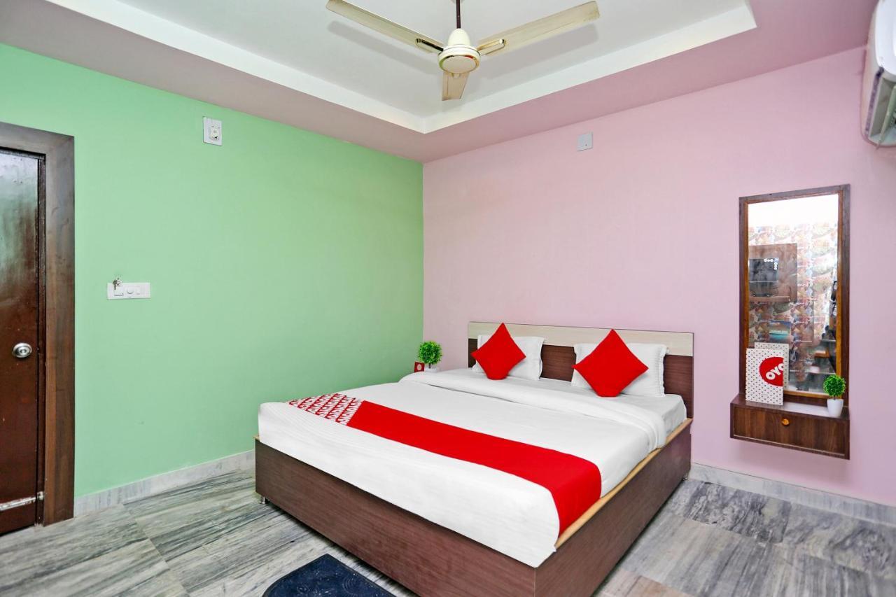 Super Collection O Aryan Hotel Khandagiri Exterior photo